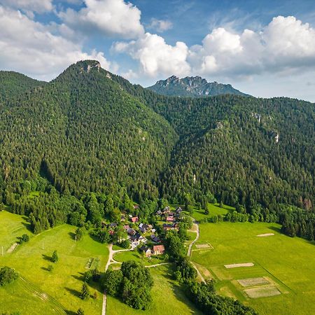 Apartmany Pod Rozsutcom - Zatkov Dvor - Prijazd Do Ubytovania Autom S Pohonom 4X4 Terchová Dış mekan fotoğraf