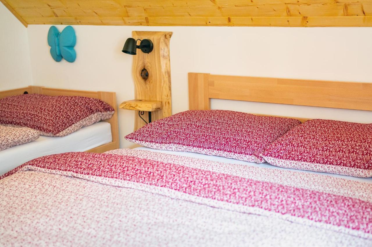 Apartmany Pod Rozsutcom - Zatkov Dvor - Prijazd Do Ubytovania Autom S Pohonom 4X4 Terchová Dış mekan fotoğraf
