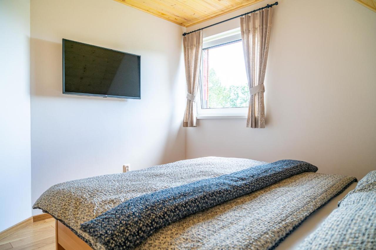 Apartmany Pod Rozsutcom - Zatkov Dvor - Prijazd Do Ubytovania Autom S Pohonom 4X4 Terchová Dış mekan fotoğraf