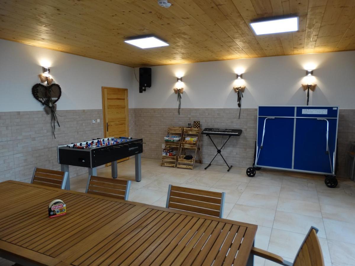 Apartmany Pod Rozsutcom - Zatkov Dvor - Prijazd Do Ubytovania Autom S Pohonom 4X4 Terchová Dış mekan fotoğraf