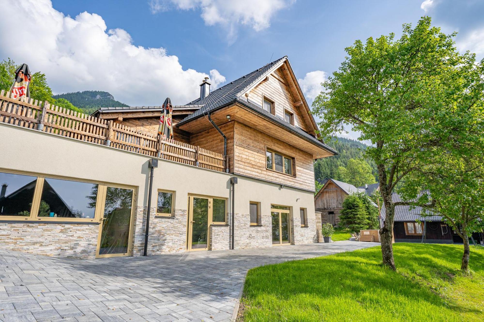 Apartmany Pod Rozsutcom - Zatkov Dvor - Prijazd Do Ubytovania Autom S Pohonom 4X4 Terchová Dış mekan fotoğraf